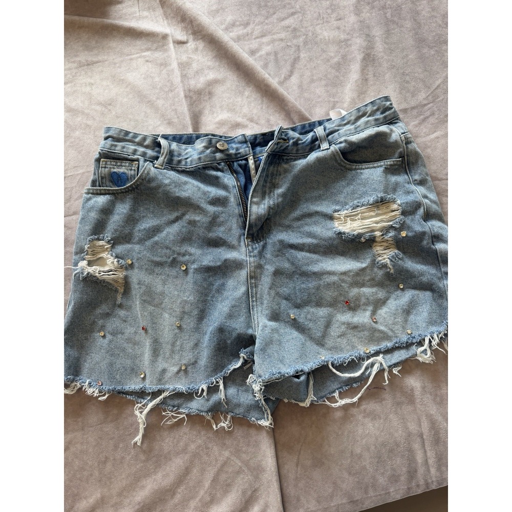 Elfric Eden Rhinestone Distressed Denim Shorts Womens Size 34 Light Wash Y2K